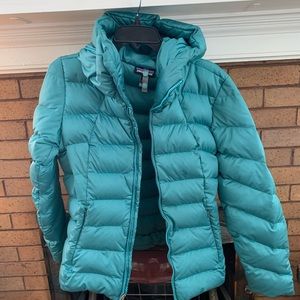 Patagonia Women's Hi-Loft Down Hoodie SizeM